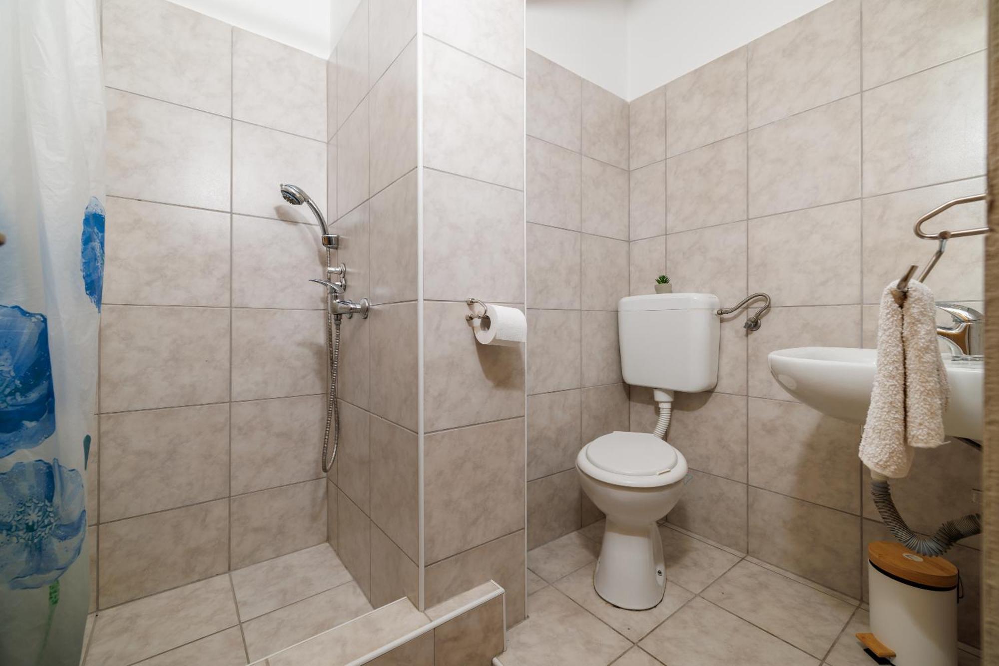 Apartmani Tijana Novi Vinodolski Bagian luar foto